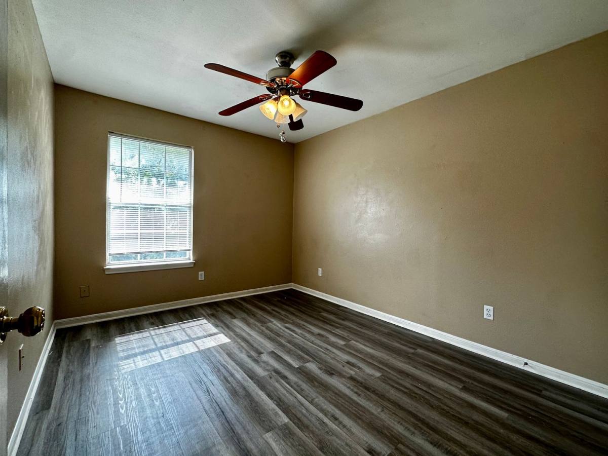 Apartment for rent at 1902 S 8th St, Waco, TX 76706