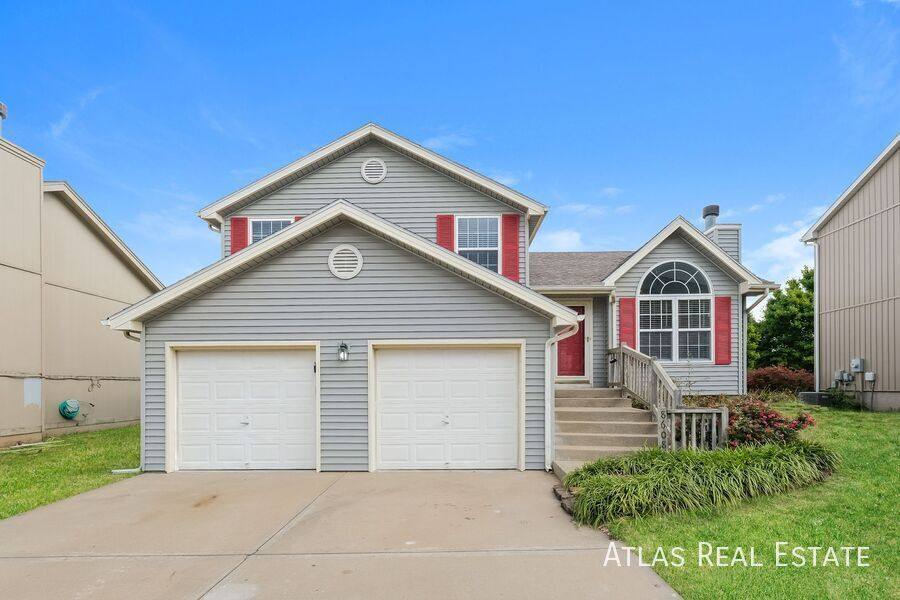 House for rent at 8608 NE 111th St, Kansas City, MO 64157