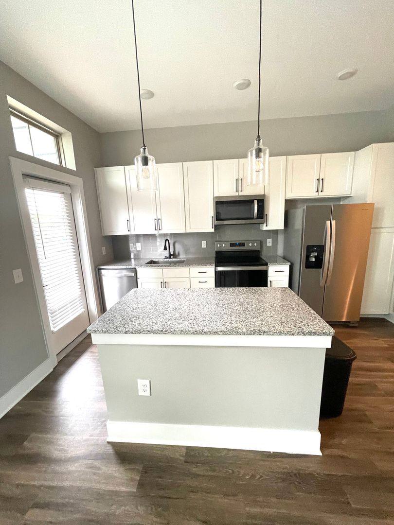 Apartment for rent at 201 N Church St, Mooresville, NC 28115
