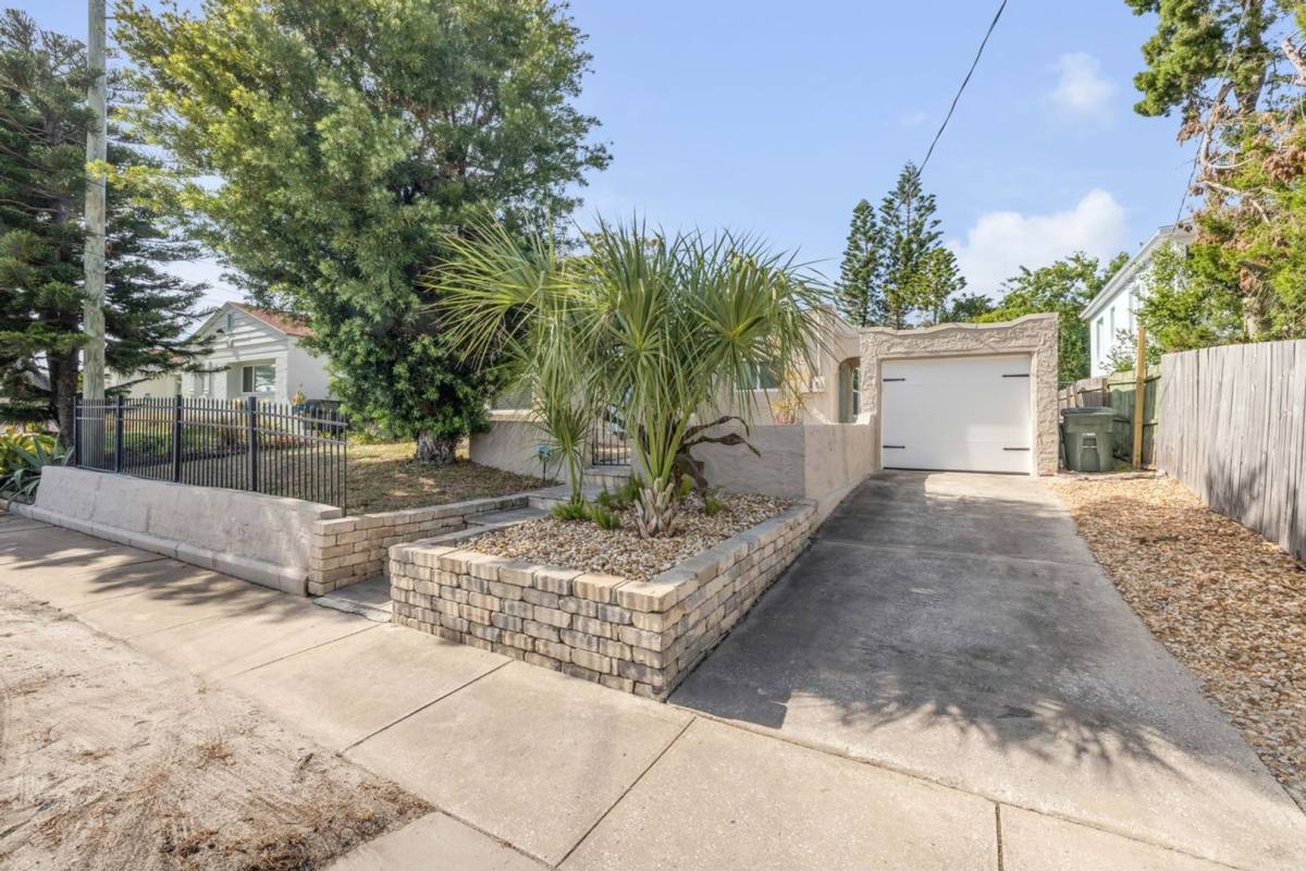 House for rent at 315 Sears Ave, Daytona Beach, FL 32118