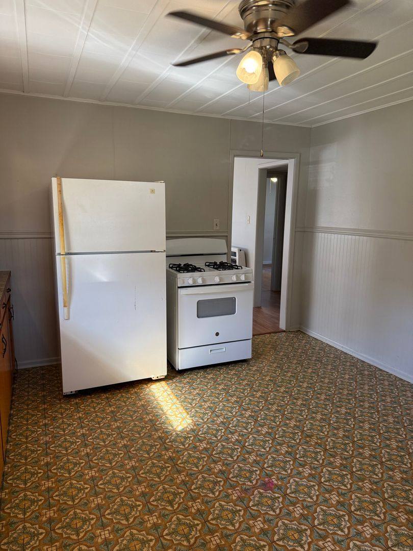 House for rent at 1114 N 3rd St, Dardanelle, AR 72834