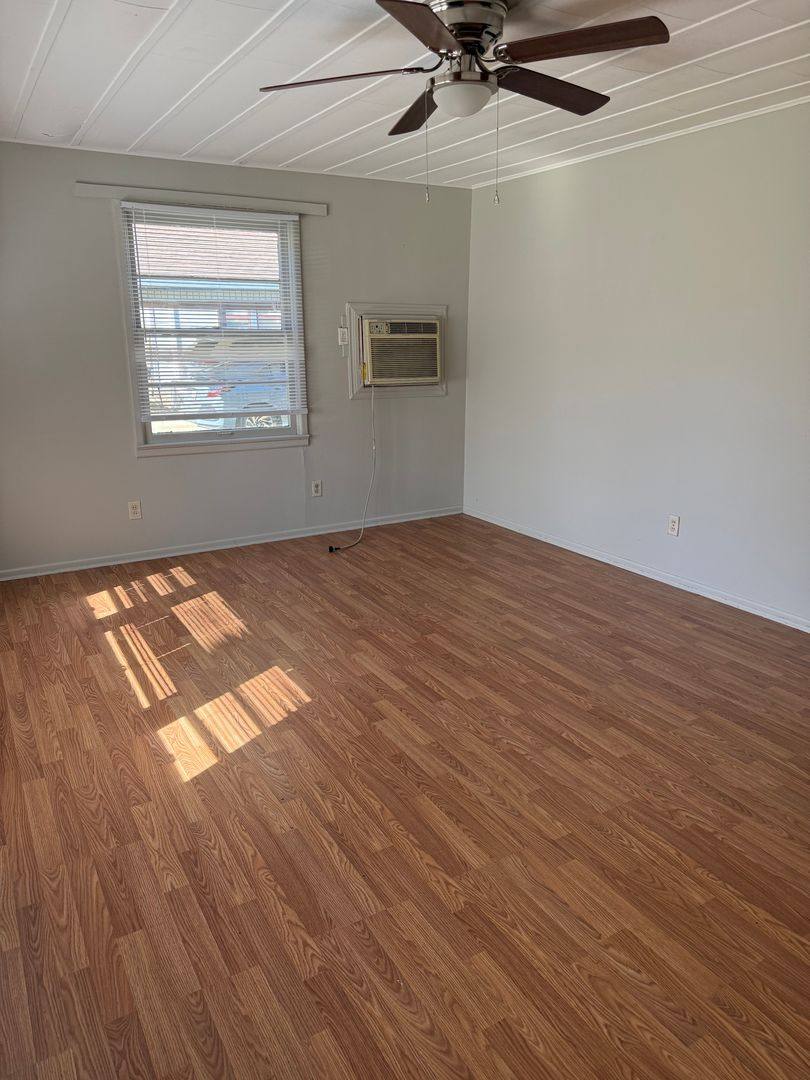 House for rent at 1114 N 3rd St, Dardanelle, AR 72834