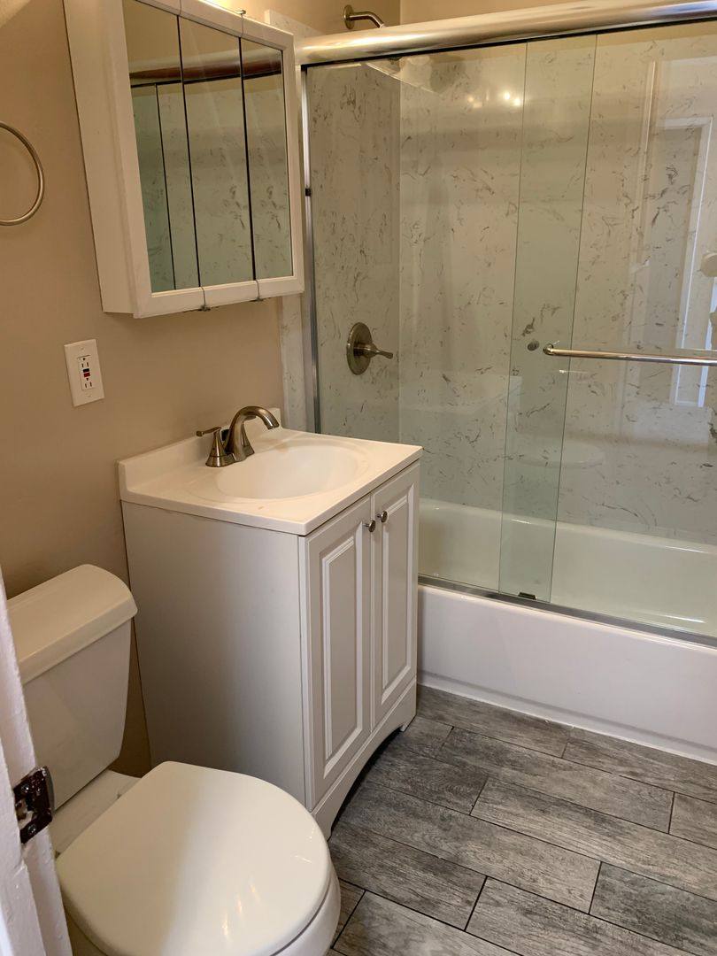 Apartment for rent at 1235 94th Ave, Oakland, CA 94603