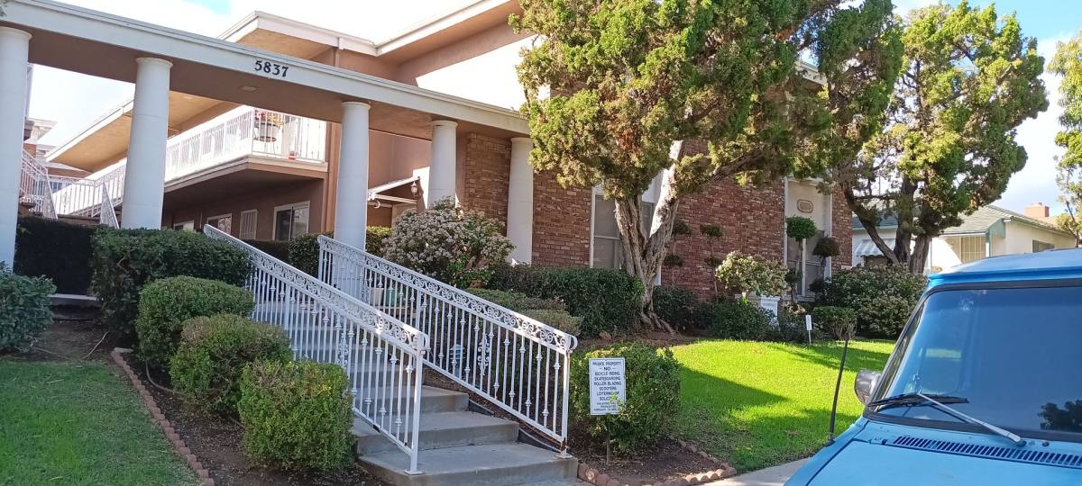 Apartment for rent at 5827 5829 5837 Comstock Ave, Whittier, CA 90601