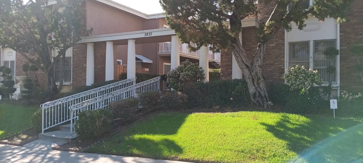 Apartment for rent at 5827 5829 5837 Comstock Ave, Whittier, CA 90601