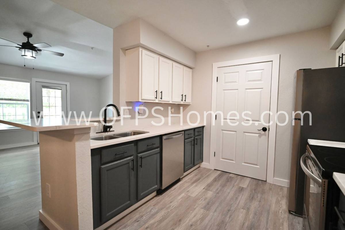 Apartment for rent at 4030 Dancing Cloud Court, Destin, FL 32541