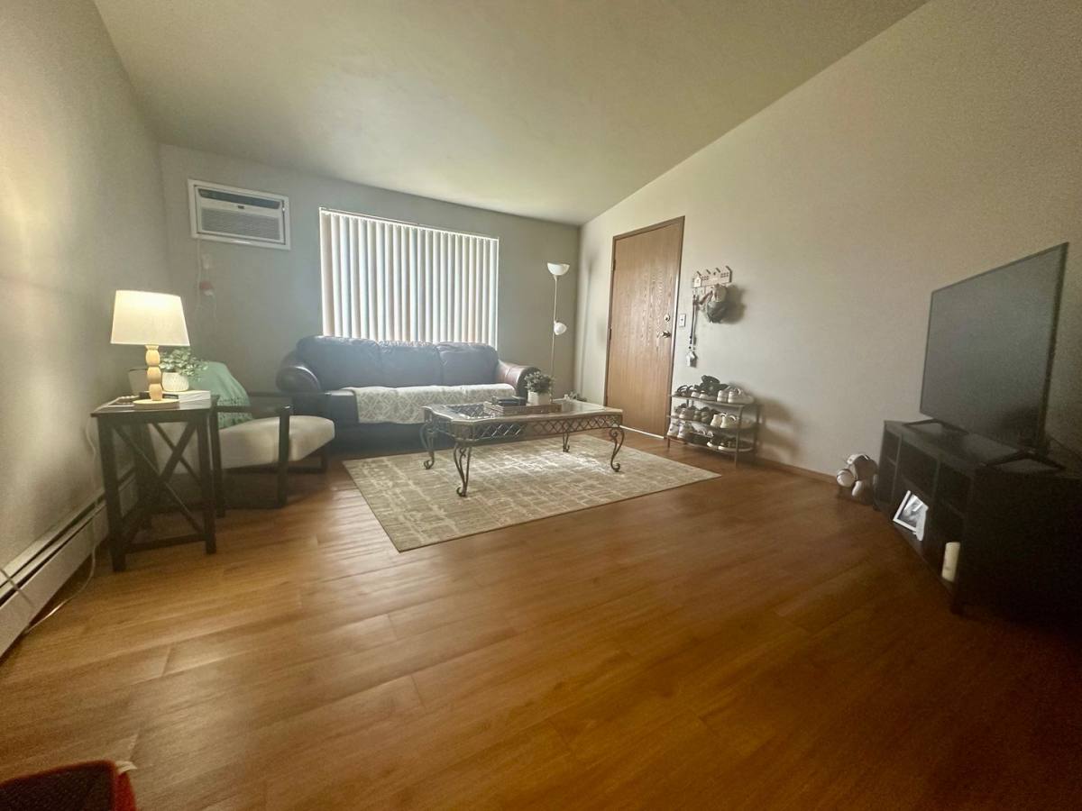 Apartment for rent at 2705 Humboldt Rd, Green Bay, WI 54311