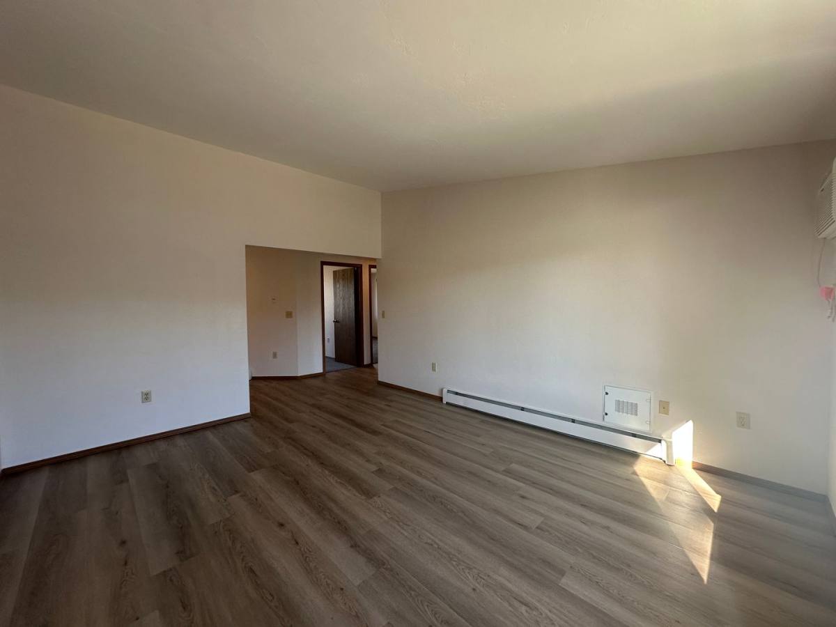 Apartment for rent at 2705 Humboldt Rd, Green Bay, WI 54311