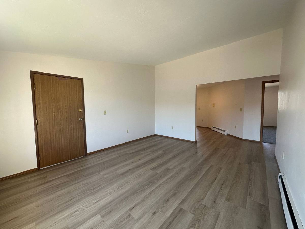 Apartment for rent at 2705 Humboldt Rd, Green Bay, WI 54311