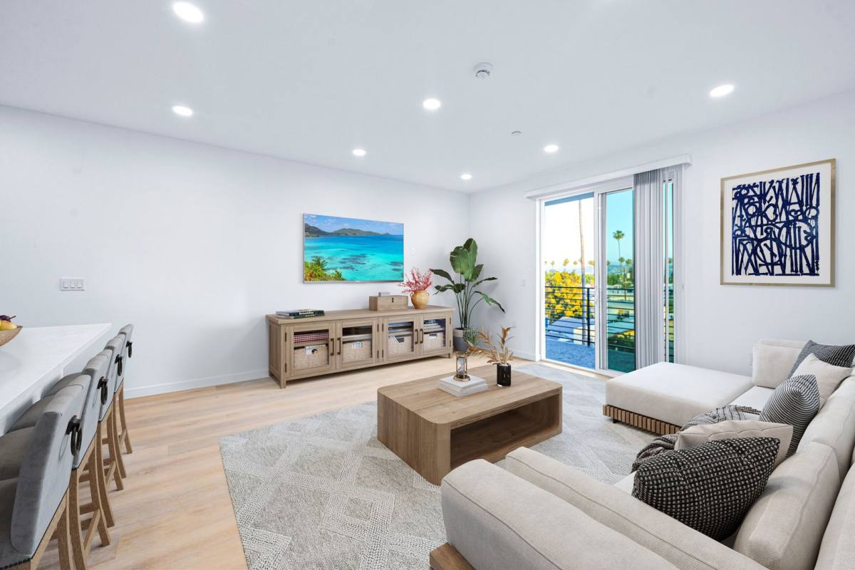 Apartment for rent at 14811 Erwin St, Van Nuys, CA 91411