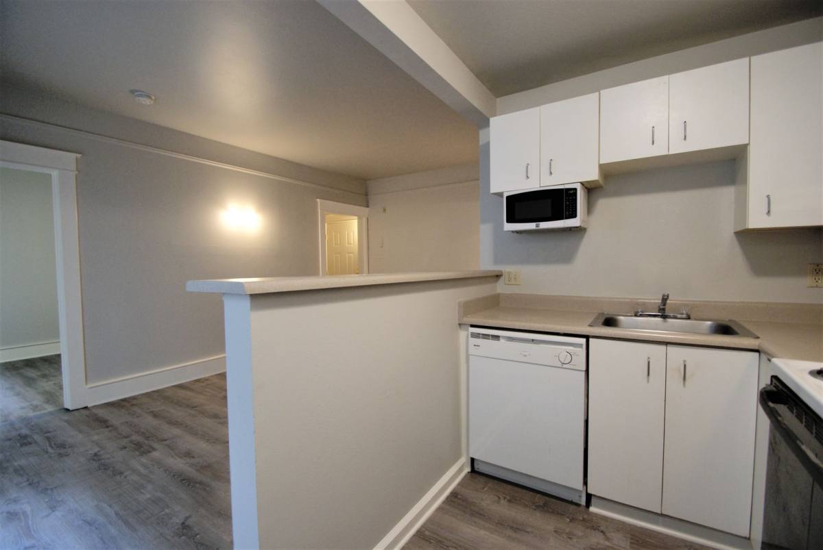 Apartment for rent at 320 Cedar St, Seattle, WA 98121