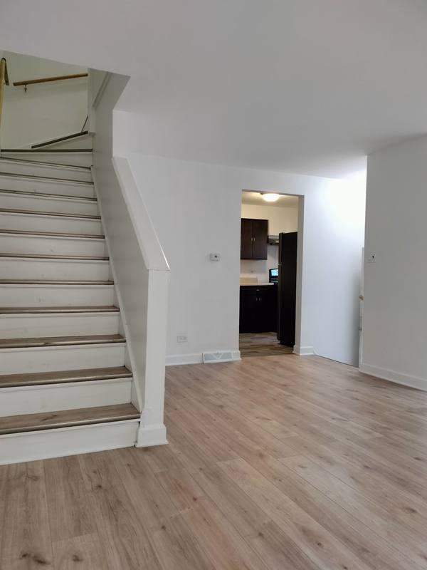 Townhouse for rent at 7910 S Muskegon Ave #1, Chicago, IL 60617