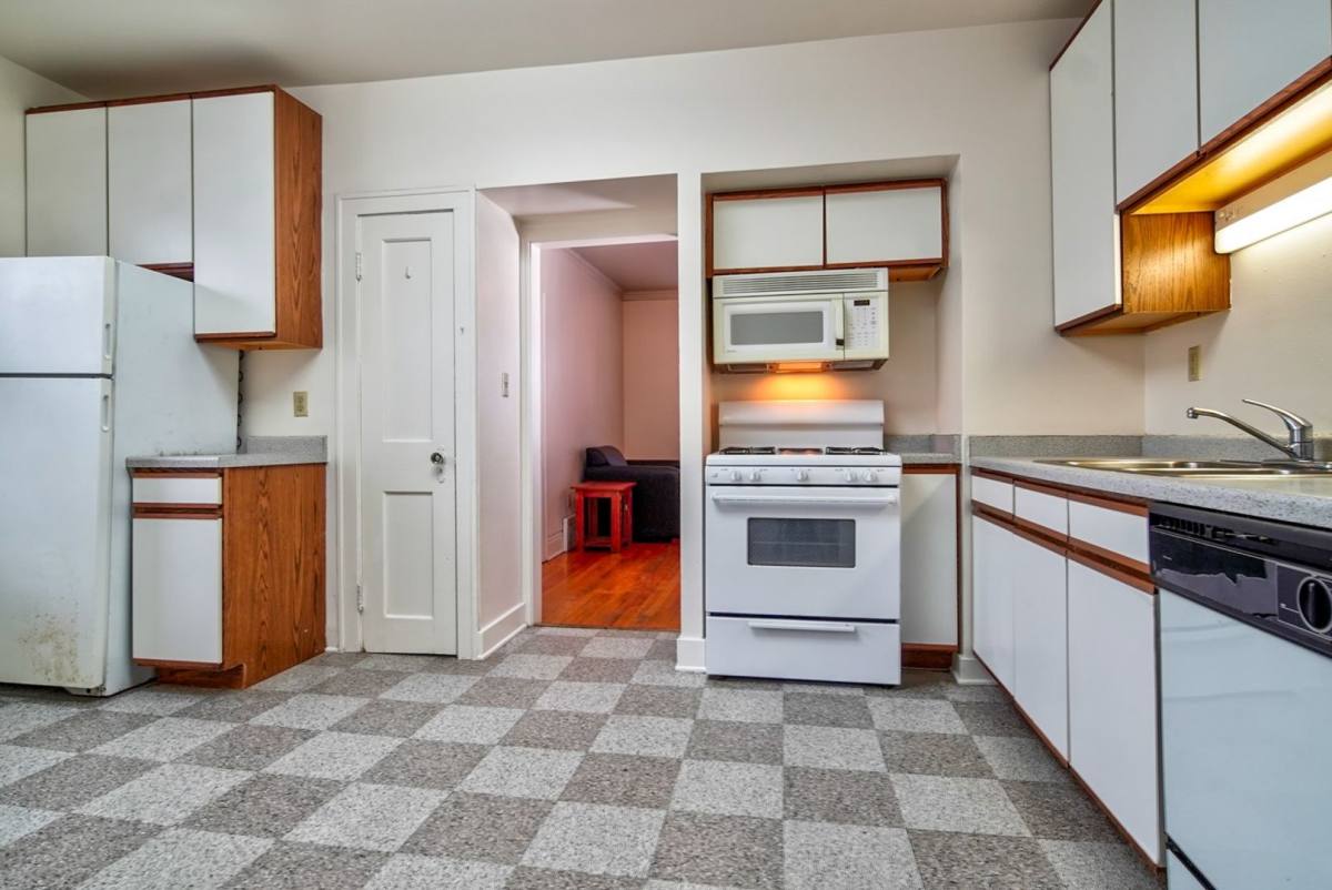 Apartment for rent at 212-214 N Blount St, Madison, WI 53703