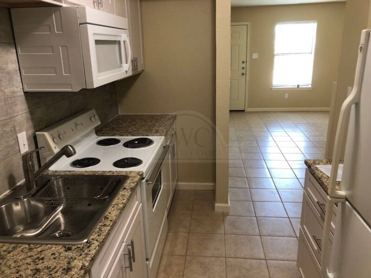 Apartment for rent at 1101 Eastside Dr, Killeen, TX 76543