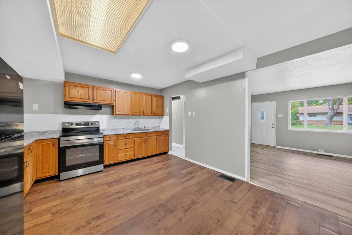 House for rent at 138 Grampian Rd, Saint Louis, MO 63137