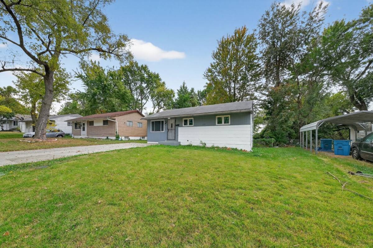 House for rent at 138 Grampian Rd, Saint Louis, MO 63137