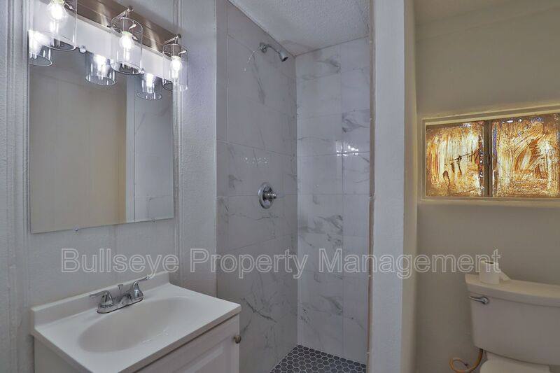 House for rent at 102 E Hatcher Rd #9401, Phoenix, AZ 85020
