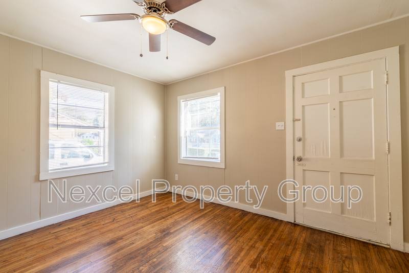 House for rent at 1677 Echles St, Memphis, TN 38111