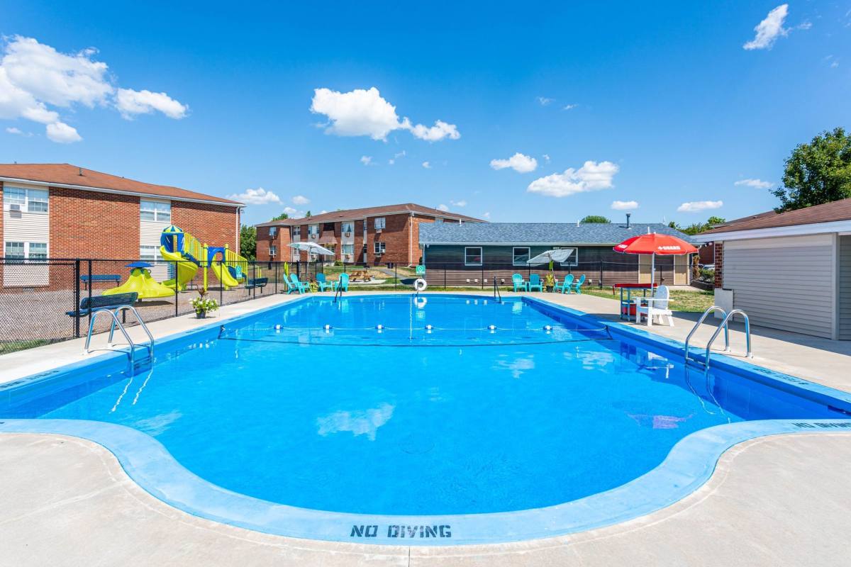 Apartment for rent at 644 Silverlake Scotchtown Rd, Middletown, NY 10941