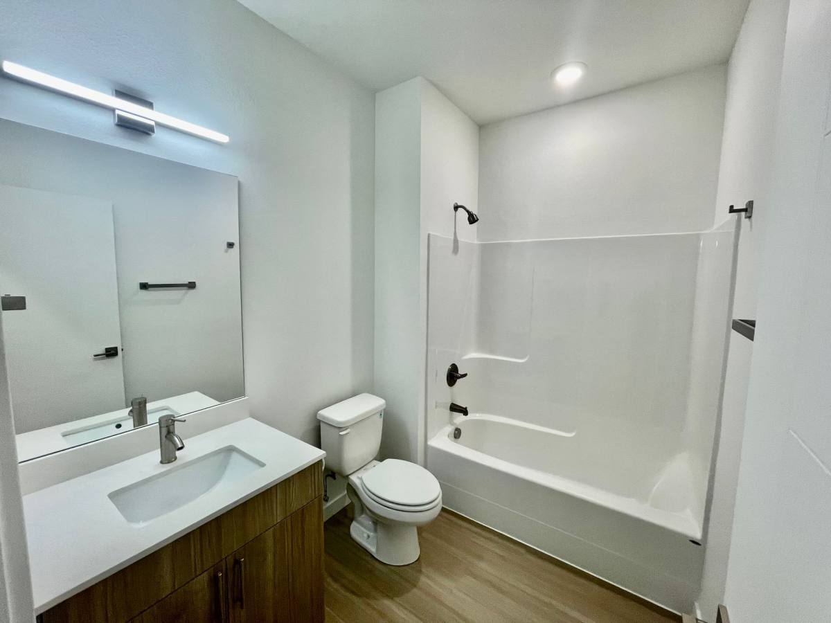 Apartment for rent at 7110 N Greenwich Ave, Portland, OR 97217