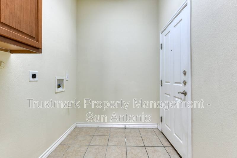 Townhouse for rent at 22209 Sausalito Court, San Antonio, TX 78258