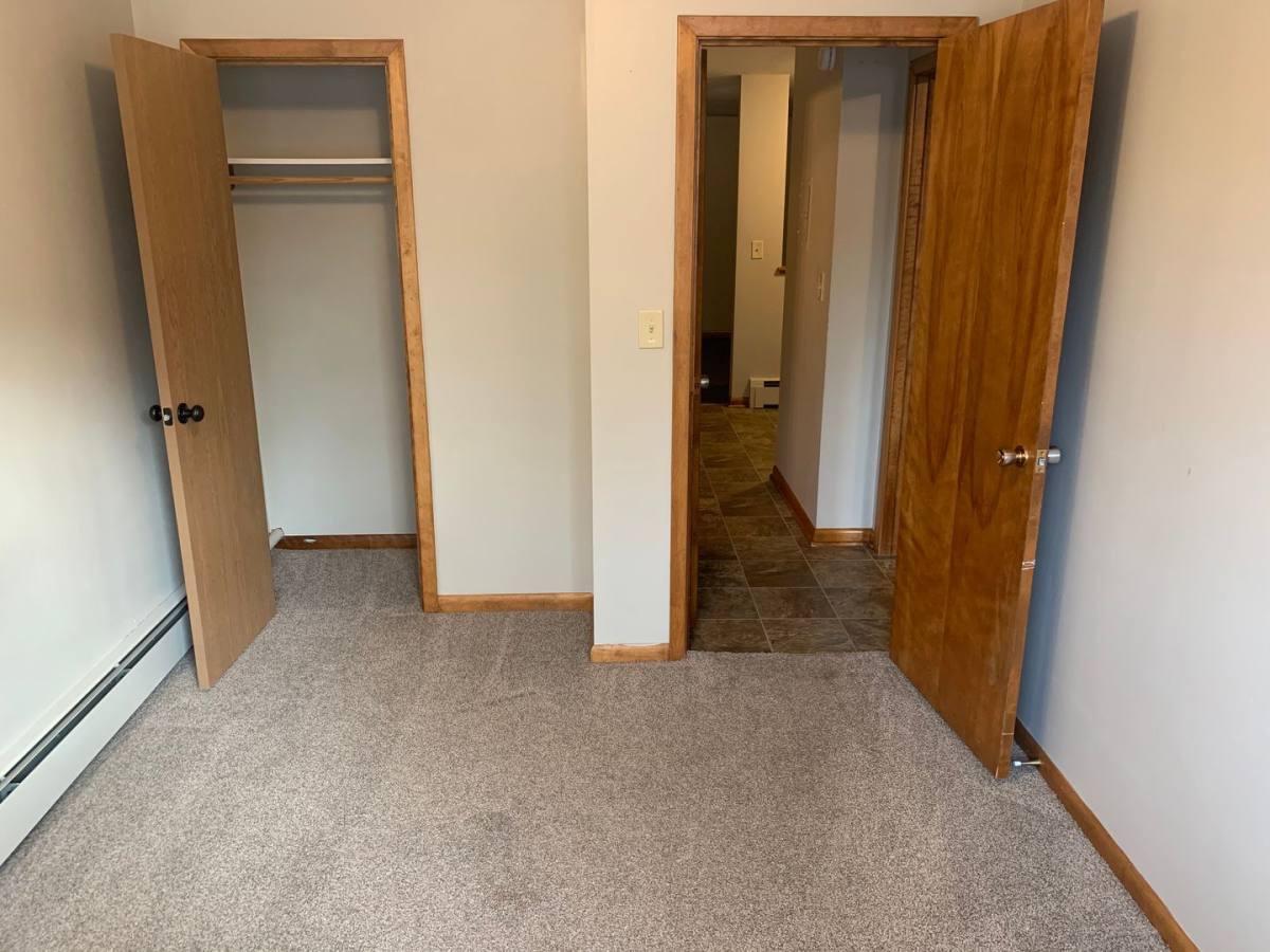 Apartment for rent at 107 3rd Ave S, Sauk Rapids, MN 56379