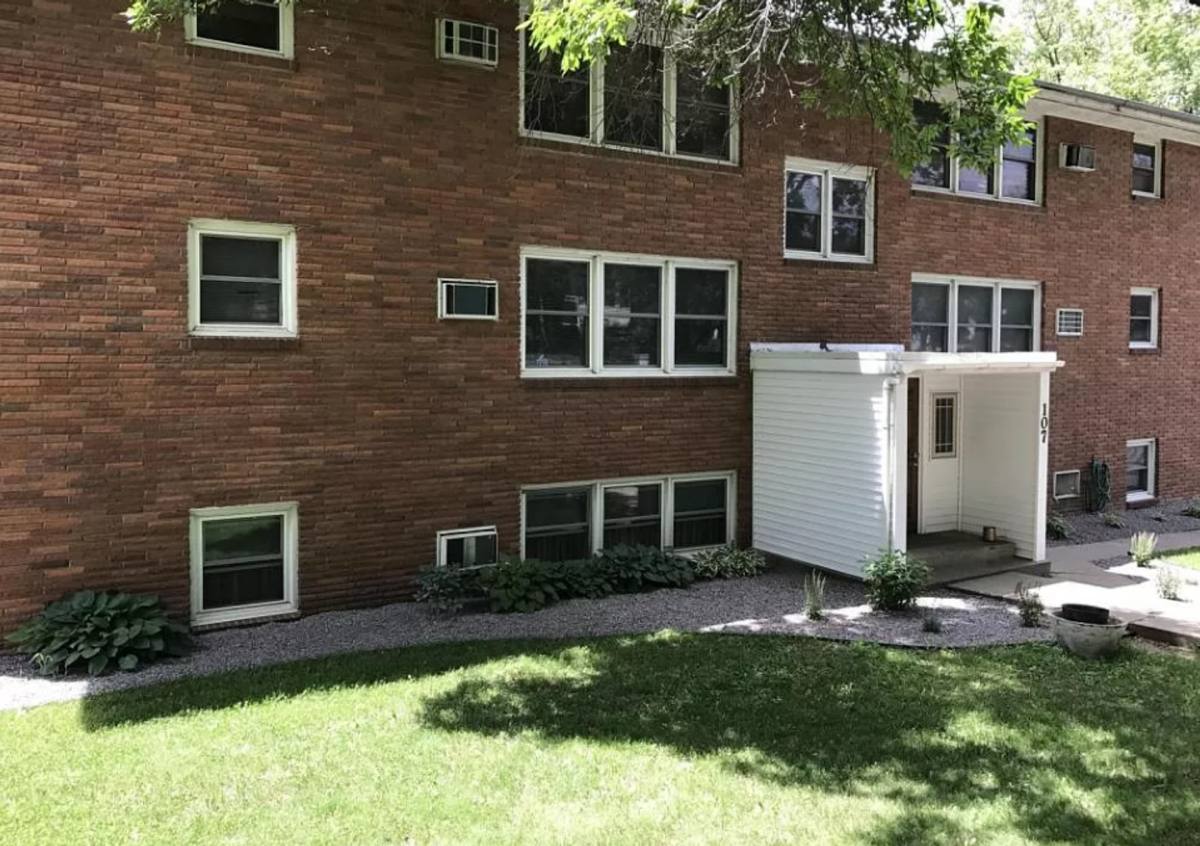 Apartment for rent at 107 3rd Ave S, Sauk Rapids, MN 56379