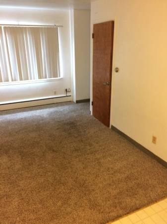 Apartment for rent at 705 W Main, Urbana, IL 61801