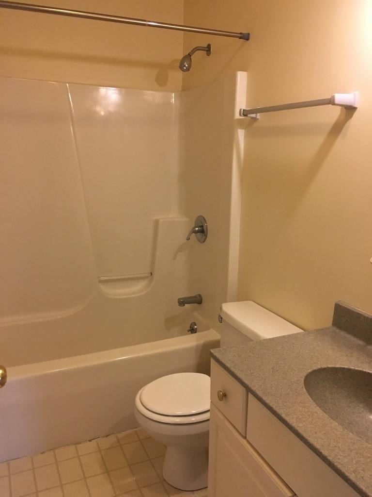 Apartment for rent at 705 W Main, Urbana, IL 61801