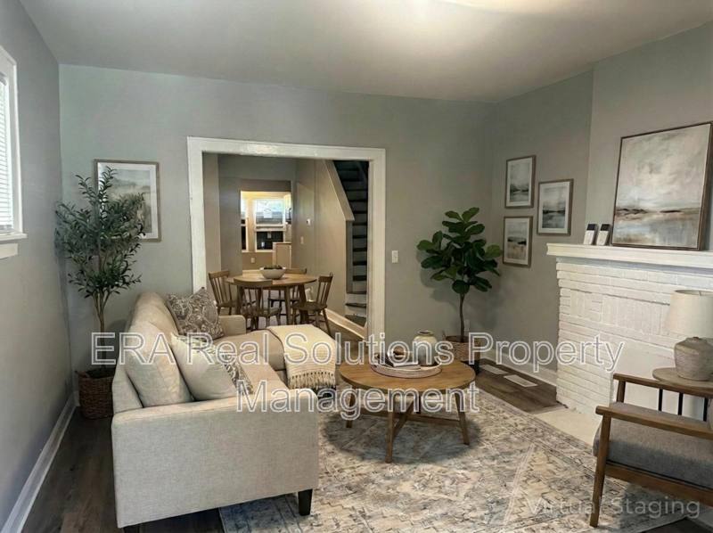 Apartment for rent at 1084 E 16th Ave, Columbus, OH 43211