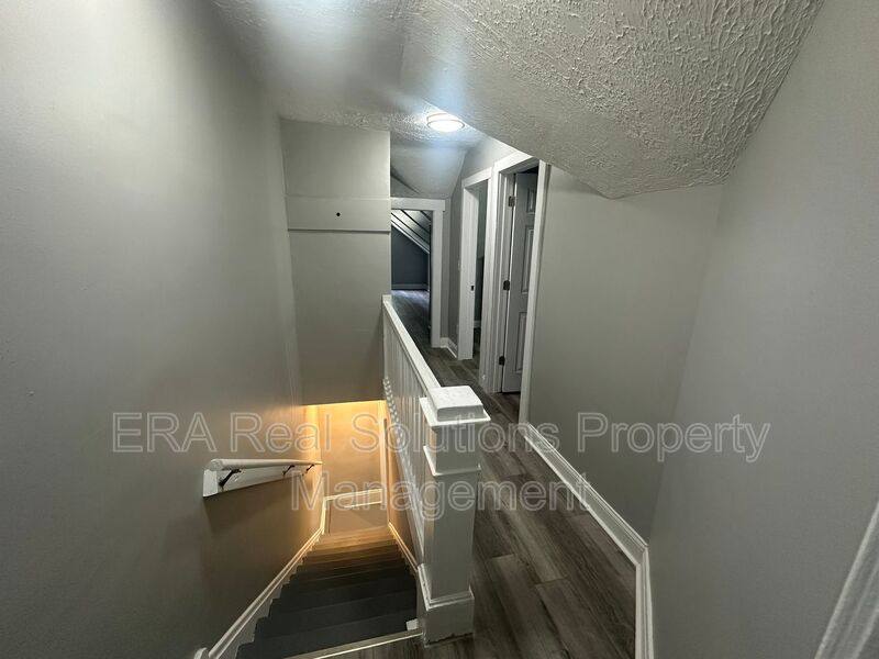 Apartment for rent at 1084 E 16th Ave, Columbus, OH 43211