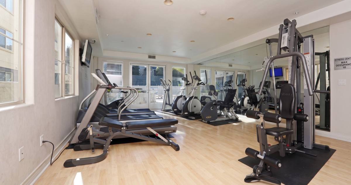 Del Rey Club, 8020 Manchester Ave, Playa Del Rey, CA 90293 - Apartment for Rent - Image 3