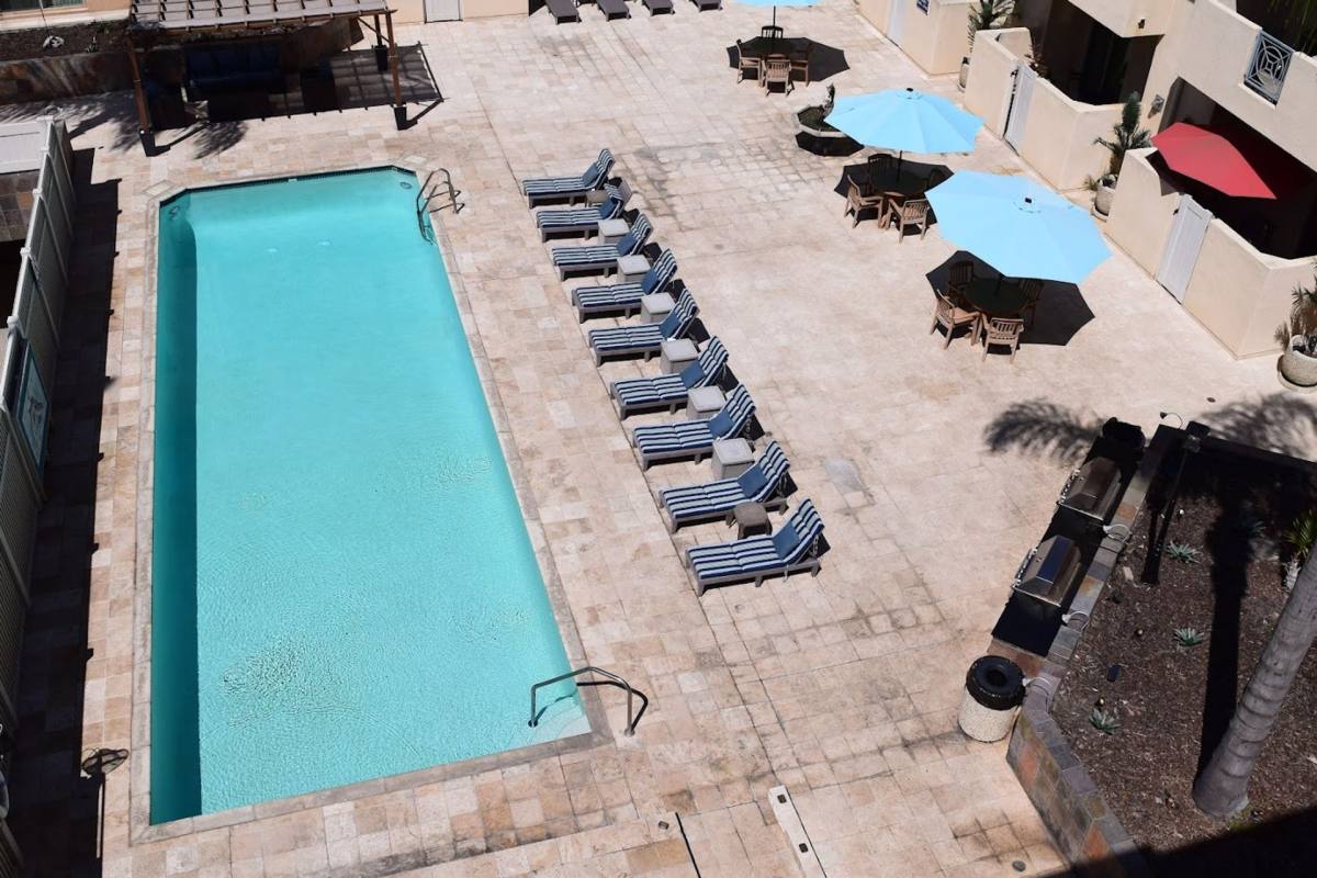 Apartment for rent at 8020 Manchester Ave, Playa Del Rey, CA 90293