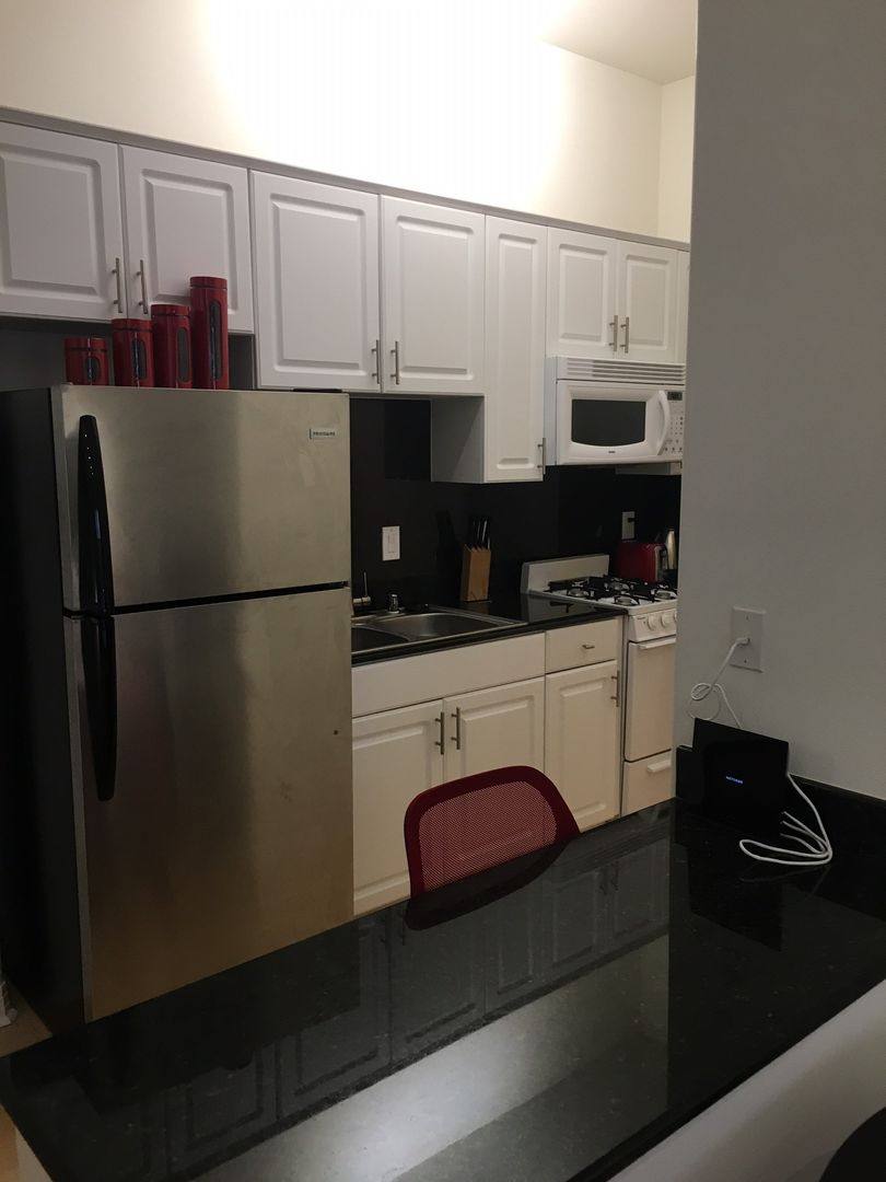 8020 Manchester Ave, Playa Del Rey, CA 90293 - Apartment For Rent - Image 4