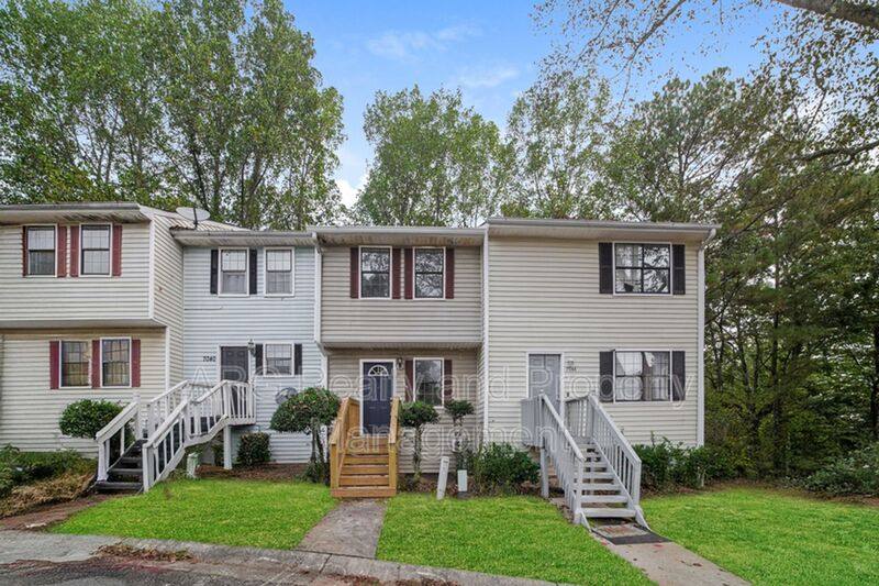 House for rent at 7042 Oakhill Circle, Austell, GA 30168