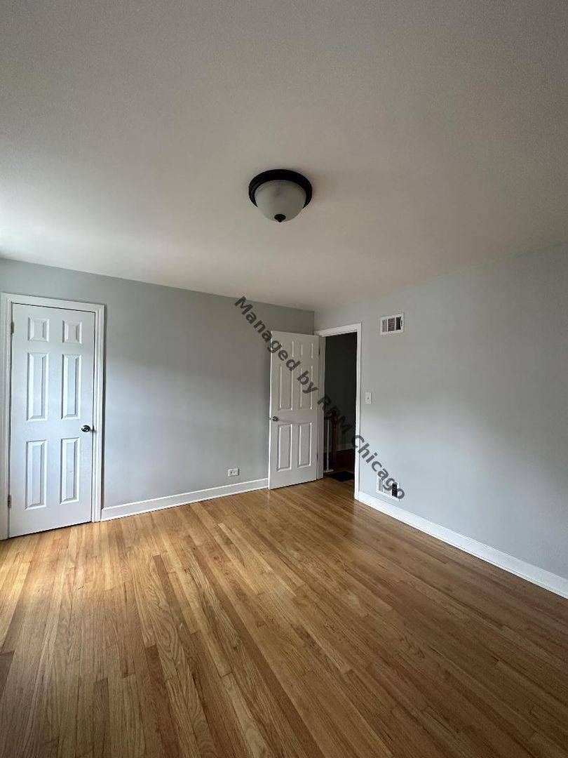 Townhouse for rent at 1420 N Harlem Ave, River Forest, IL 60305