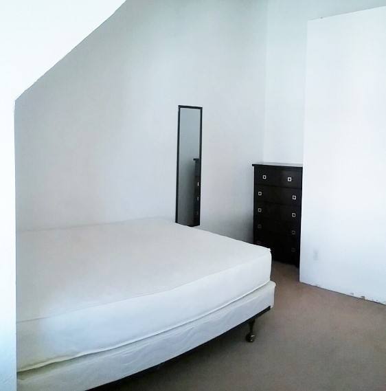 Apartment for rent at 305 E John St, Champaign, IL 61820