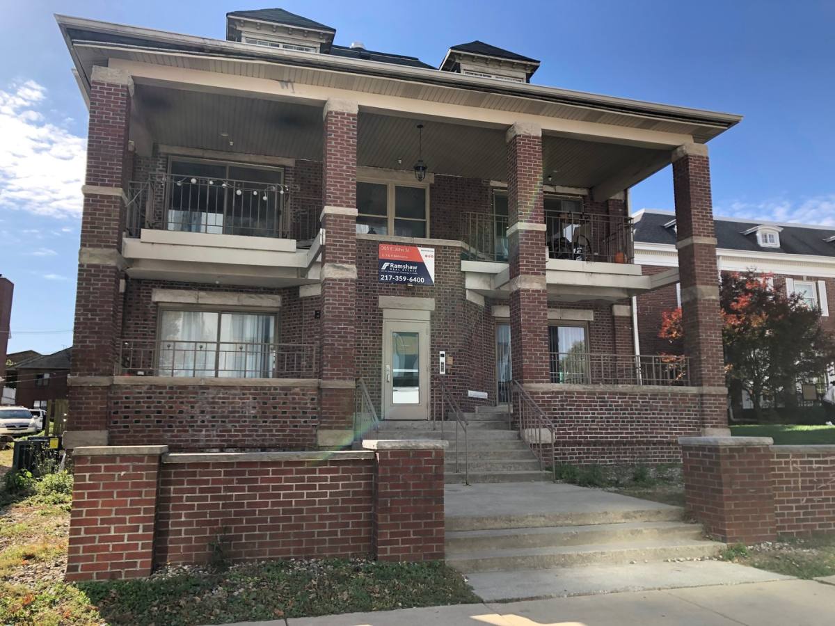 Apartment for rent at 305 E John St, Champaign, IL 61820