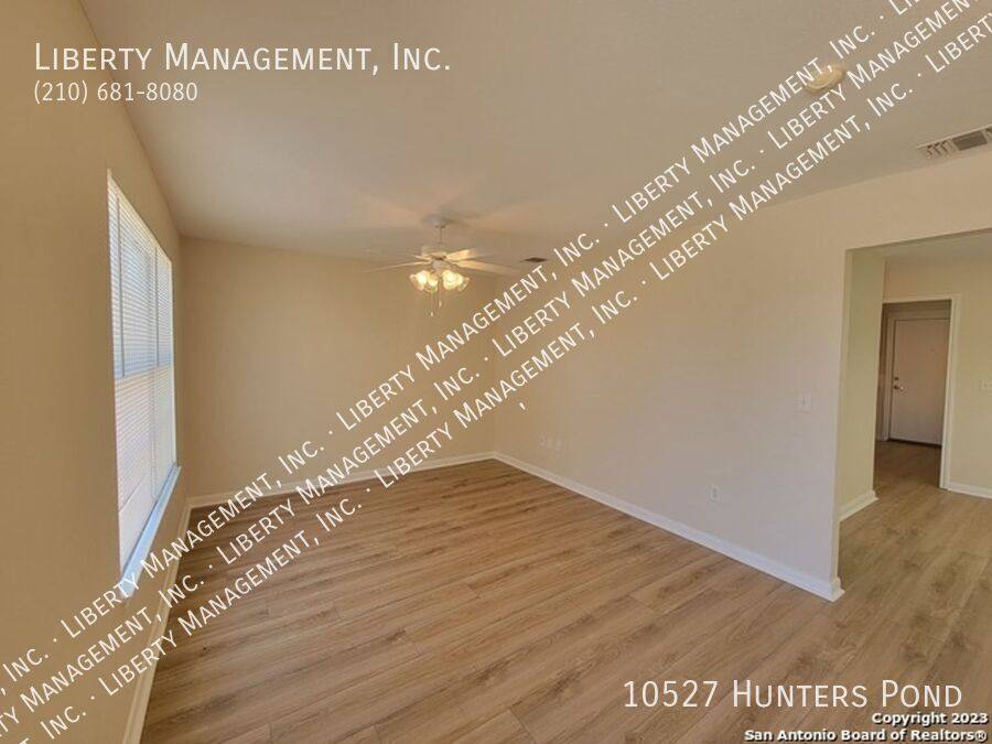 House for rent at 10527 Hunters Pond, San Antonio, TX 78224
