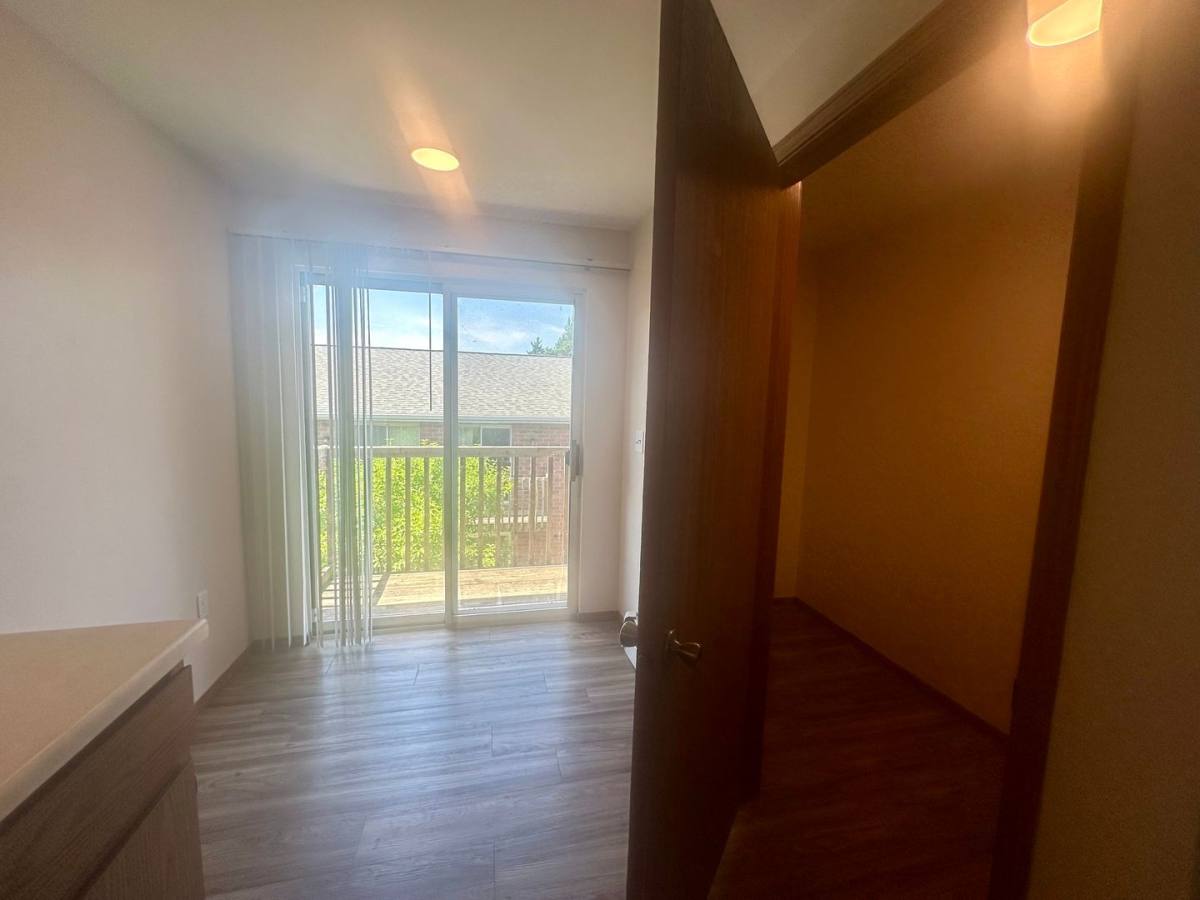 Apartment for rent at 2709 Humboldt Rd, Green Bay, WI 54311