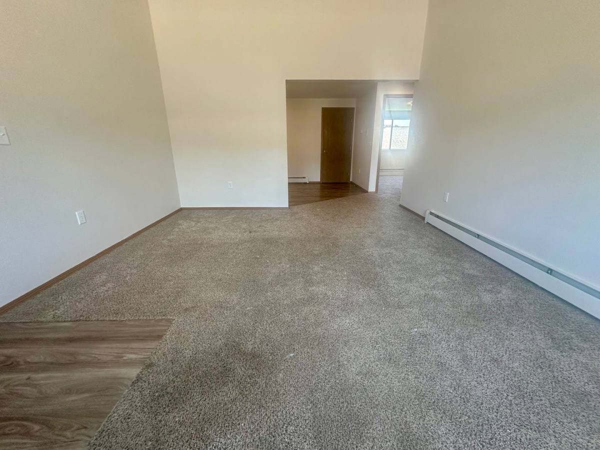 Apartment for rent at 2709 Humboldt Rd, Green Bay, WI 54311