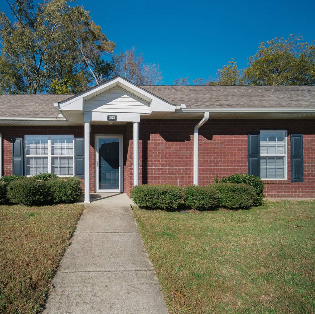 Apartment for rent at 311 7th Court N, Pell City, AL 35125