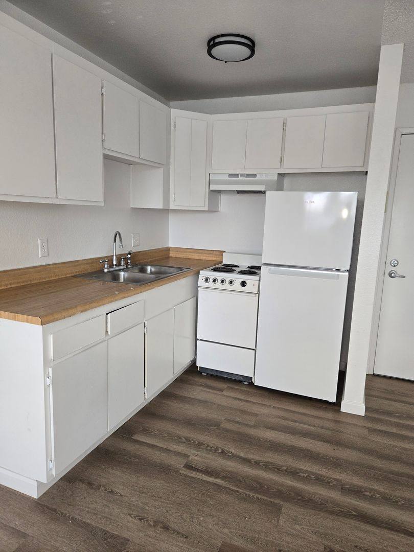 Apartment for rent at 4033 33rd St, San Diego, CA 92104