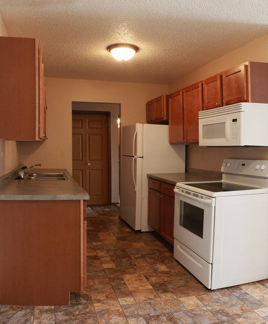 Apartment for rent at 2800 7th St SW, Minot, ND 58701