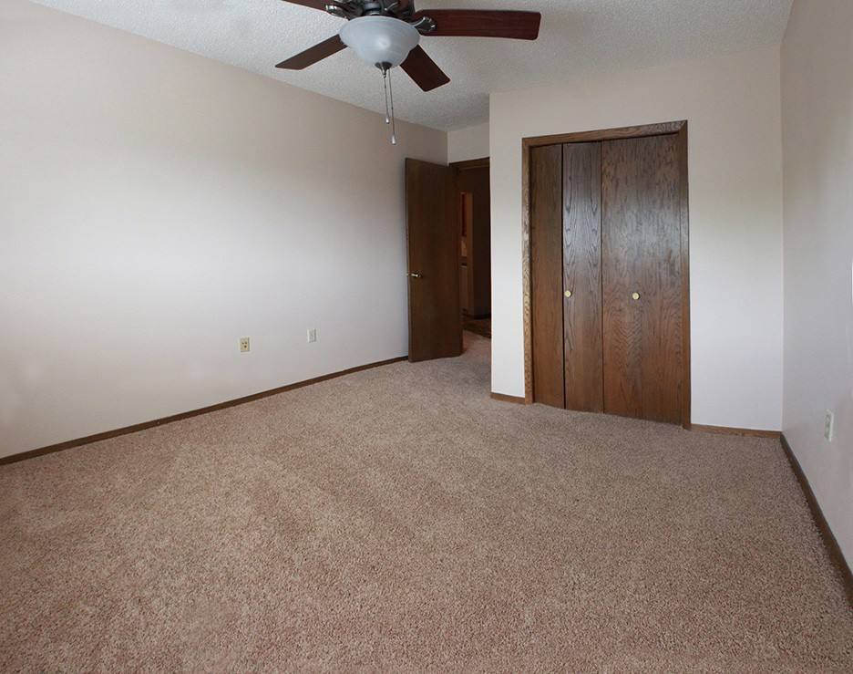 Apartment for rent at 2800 7th St SW, Minot, ND 58701