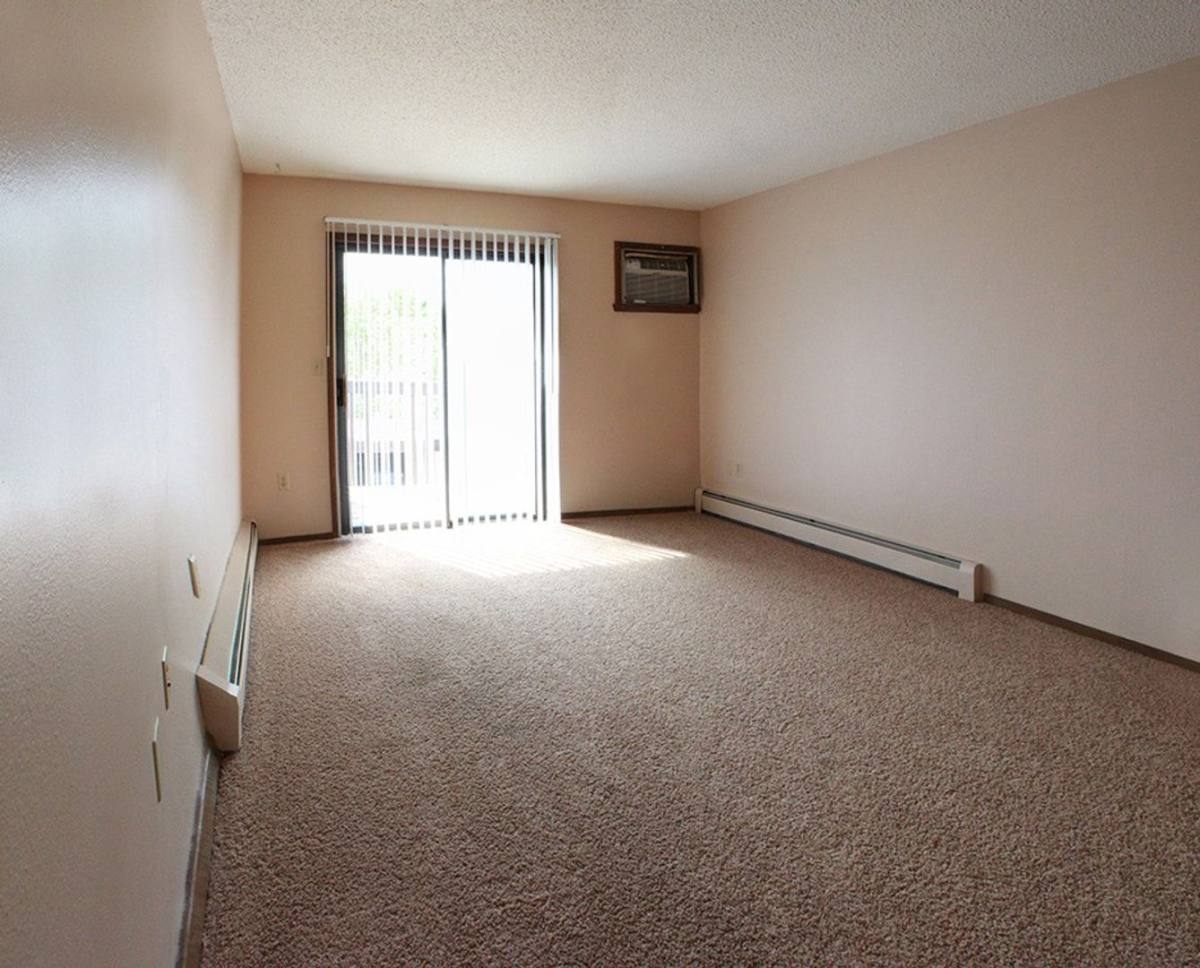 Apartment for rent at 2800 7th St SW, Minot, ND 58701