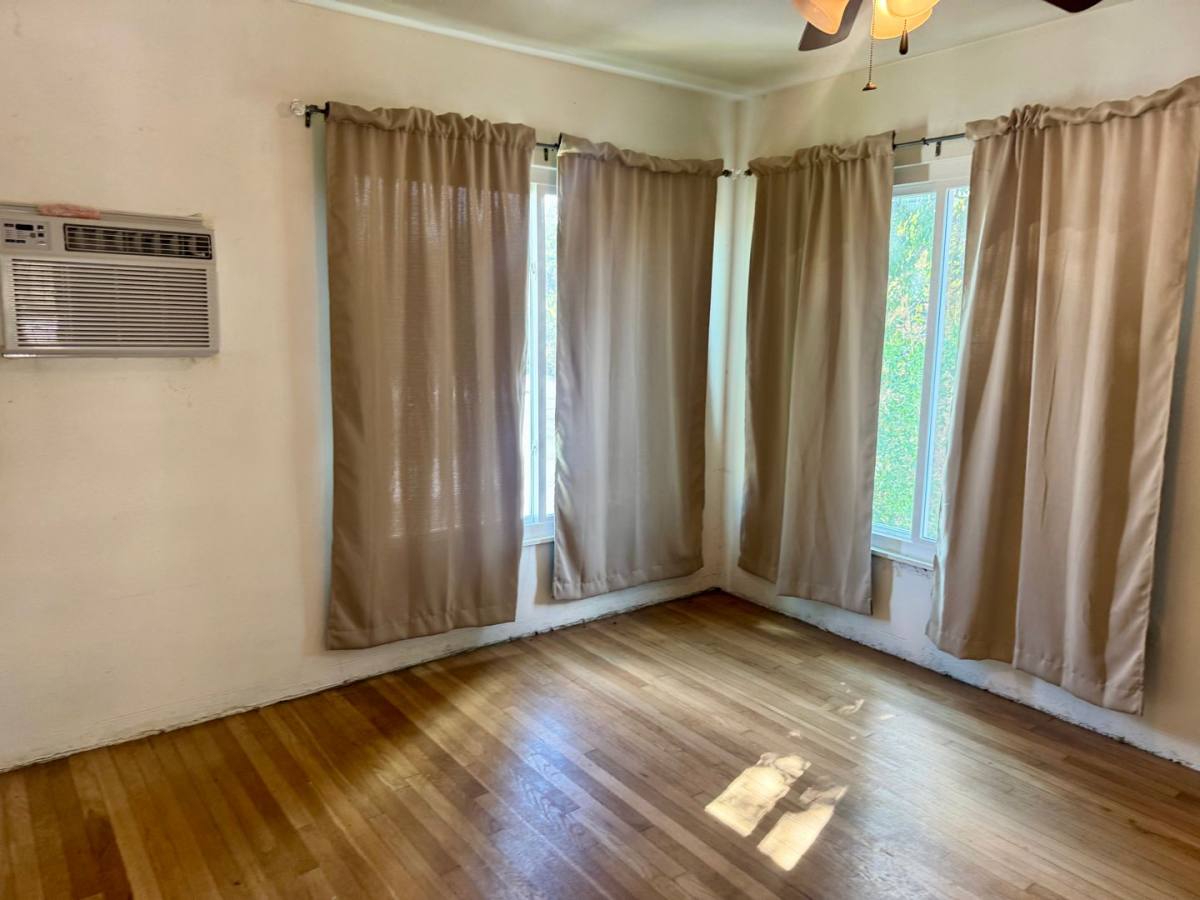 Apartment for rent at 108 Robert E Lee, San Antonio, TX 78228