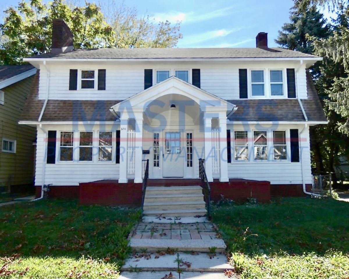 Apartment for rent at 524 E Hudson St, Toledo, OH 43608