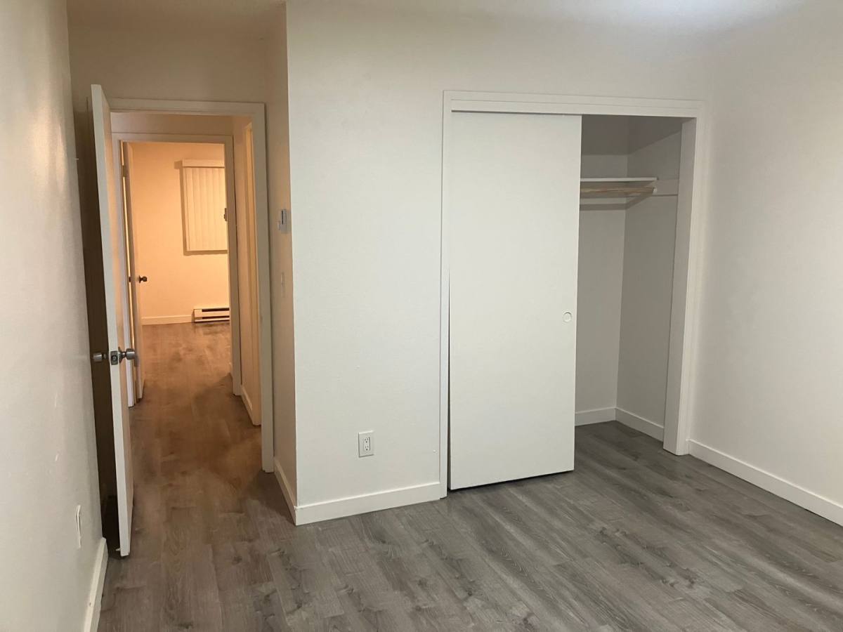 Apartment for rent at 8924 SW 30th Ave, Portland, OR 97219
