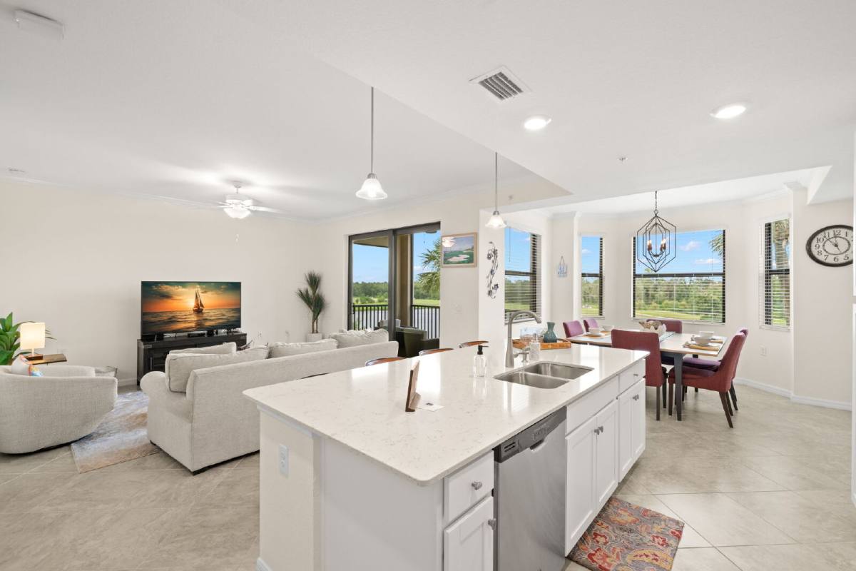 Condo for rent at 17520 Gawthrop Dr #303, Bradenton, FL 34211